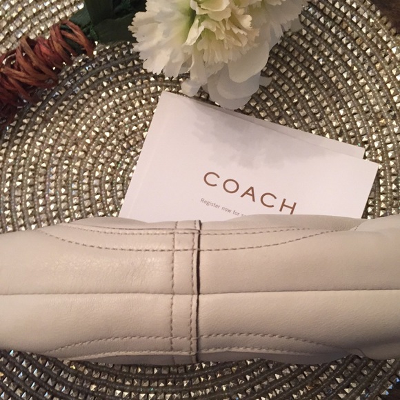 Coach Purse - Picture 8 of 8